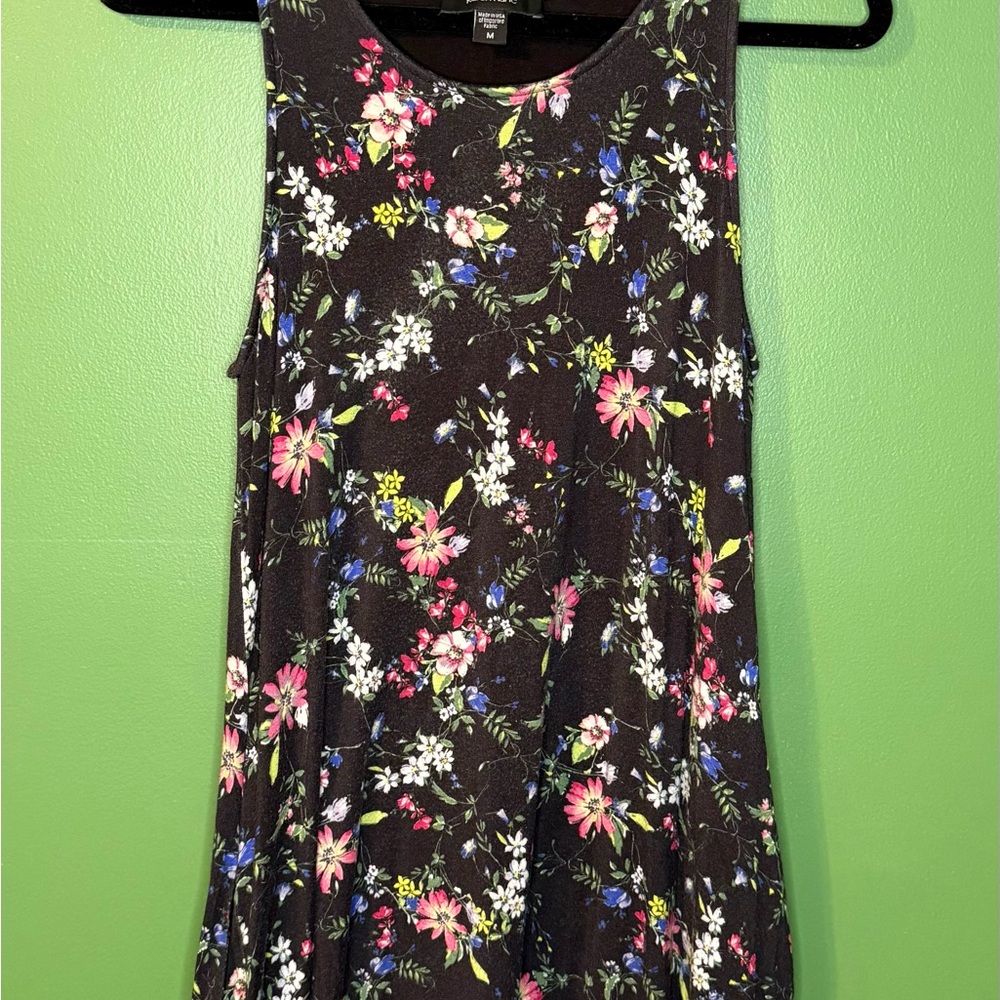 Karen Kane Black Floral Tank Top